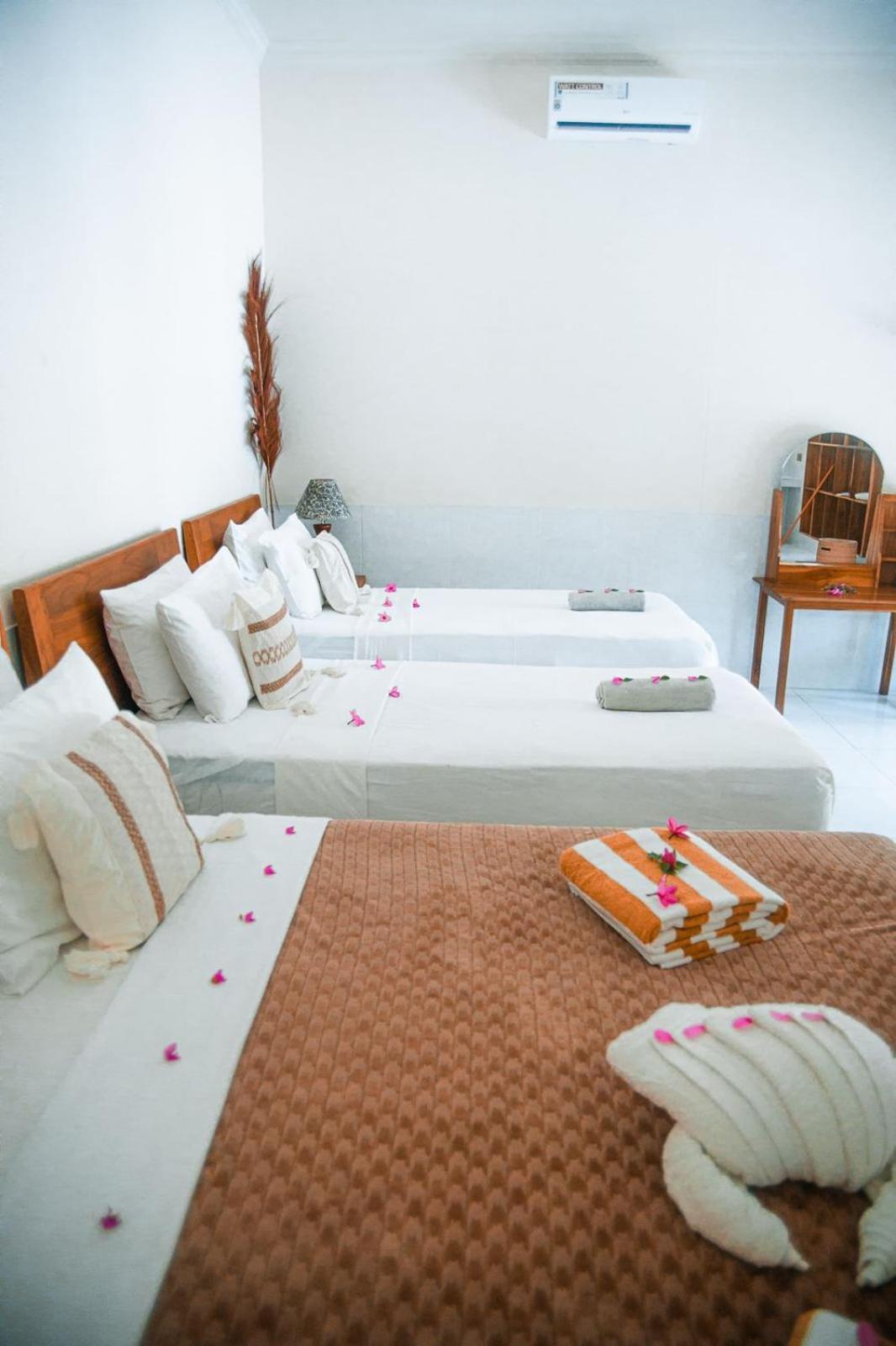 Hakuna Matata Resort Гили-Эйр Экстерьер фото