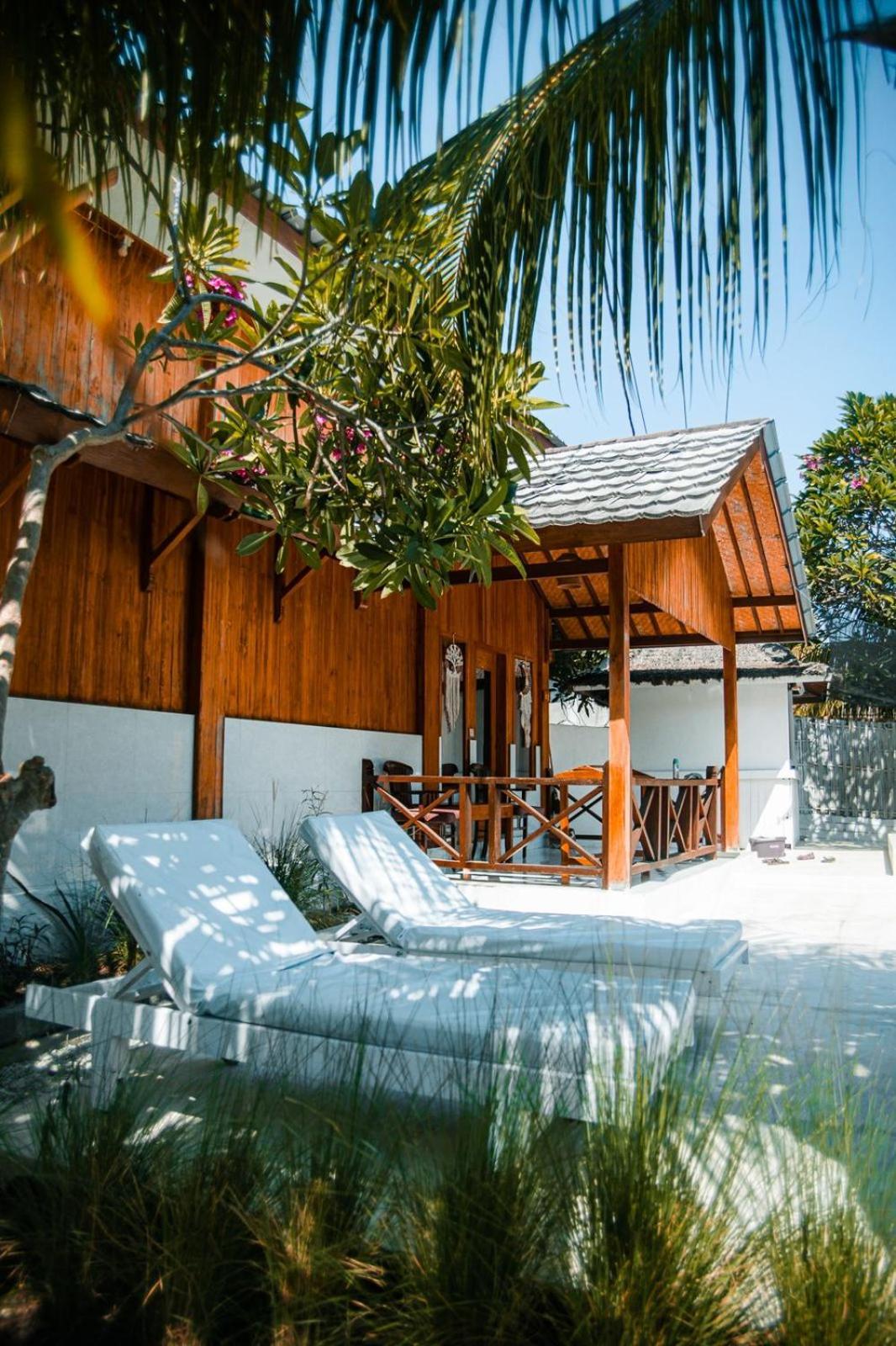 Hakuna Matata Resort Гили-Эйр Экстерьер фото